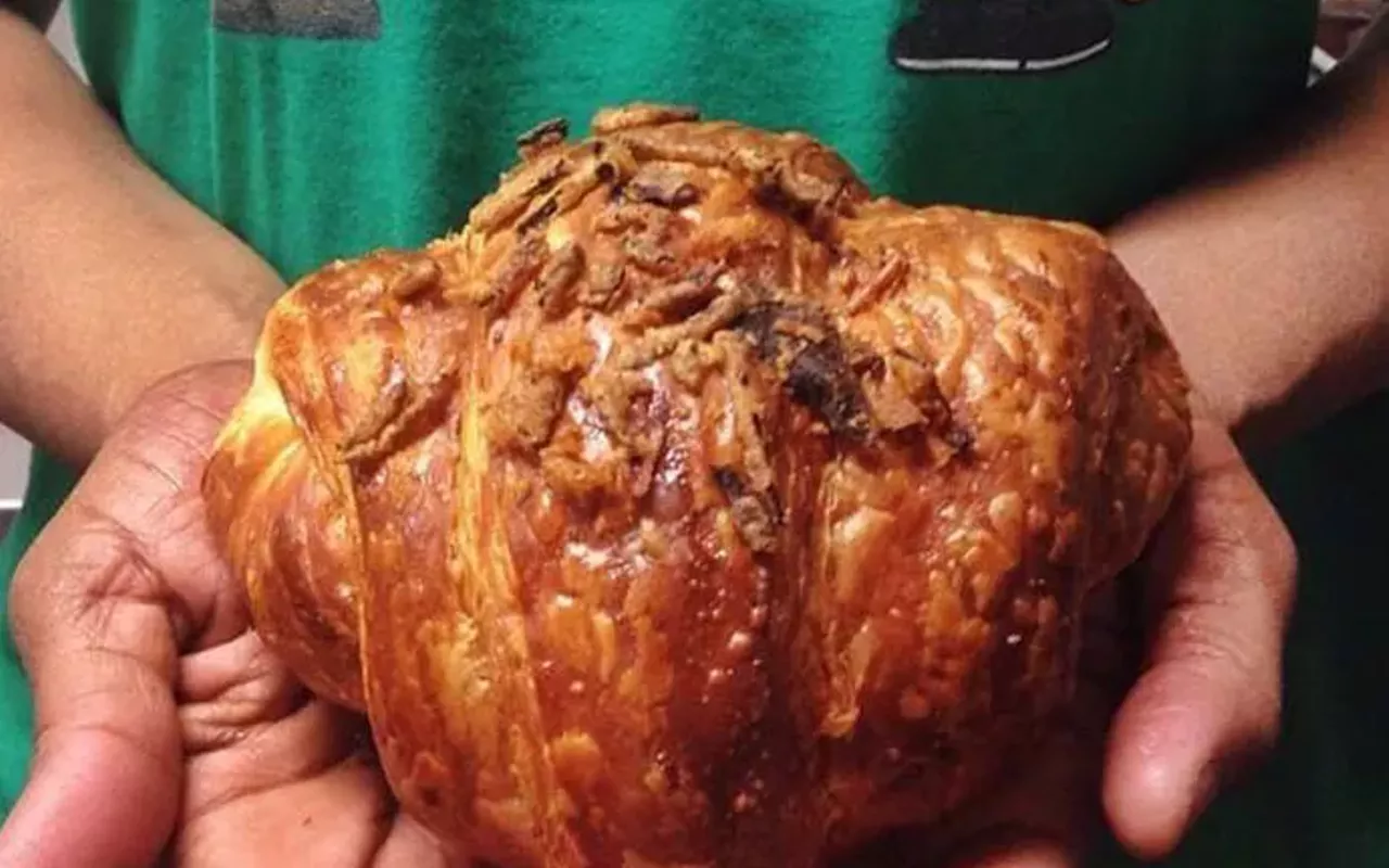 turducken croissant at la patisserie chouquette