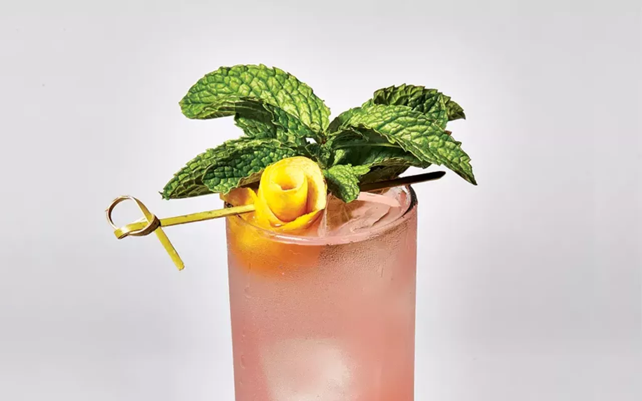 the lemongrass shochu highball at the bao