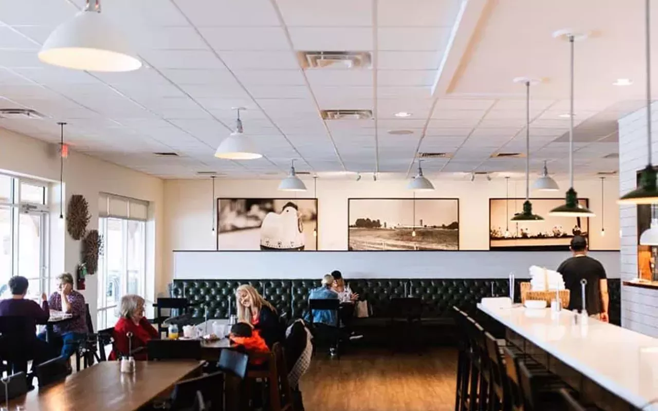 russell's cafe and bakery's chesterfield location