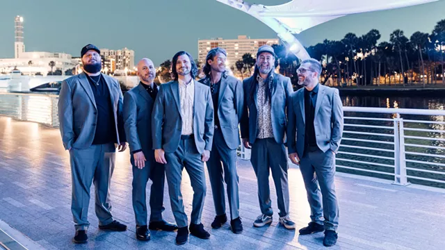 Image: Taking Back Sunday w/ Bayside