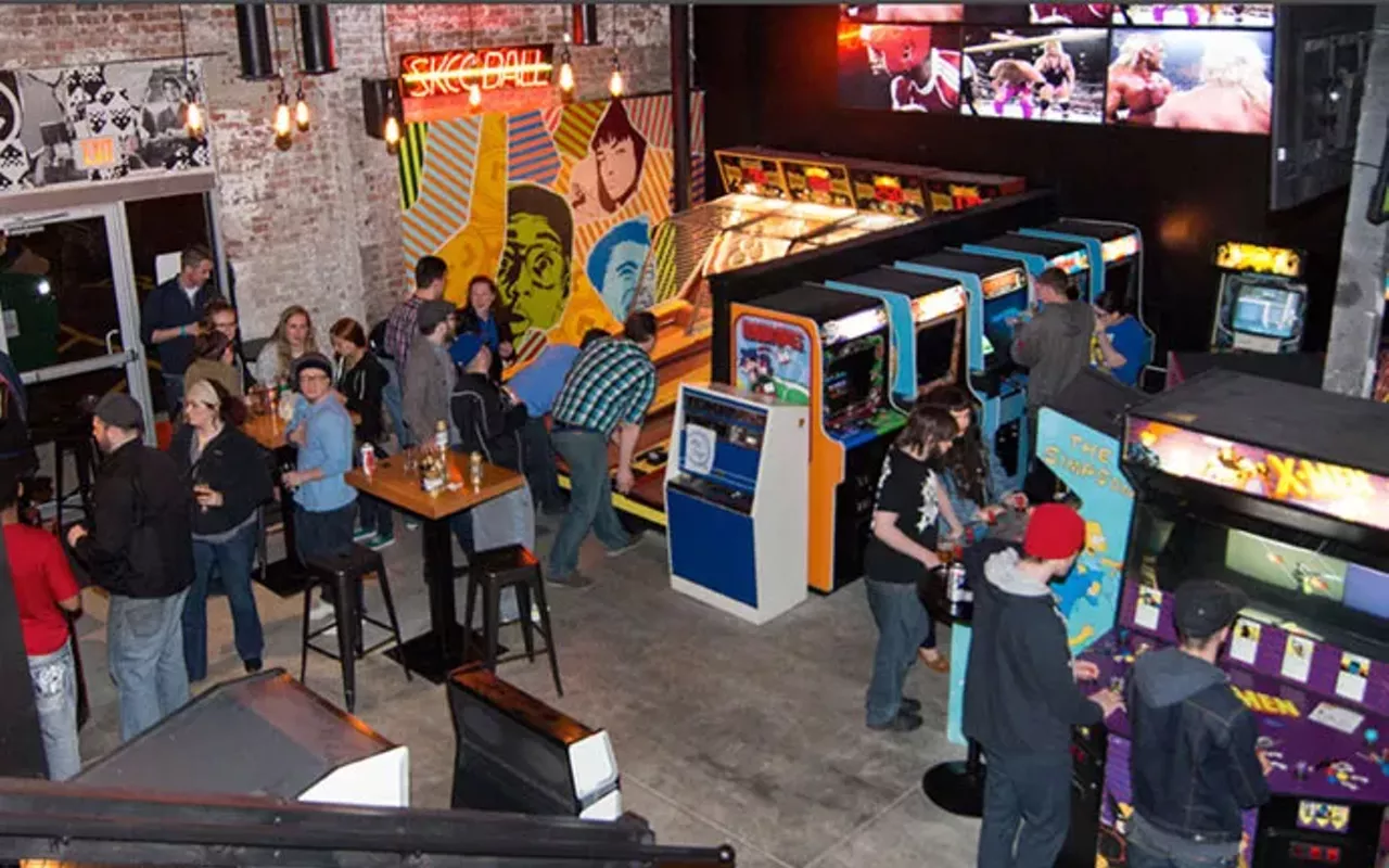 arcade bar up-down's kansas city location